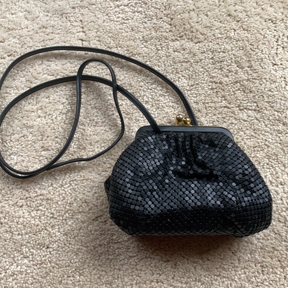 Whiting and Davis small crossbody bag - Picture 2 of 10